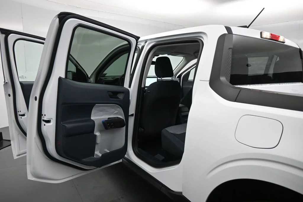 New 2026 White Ford XLT image 16