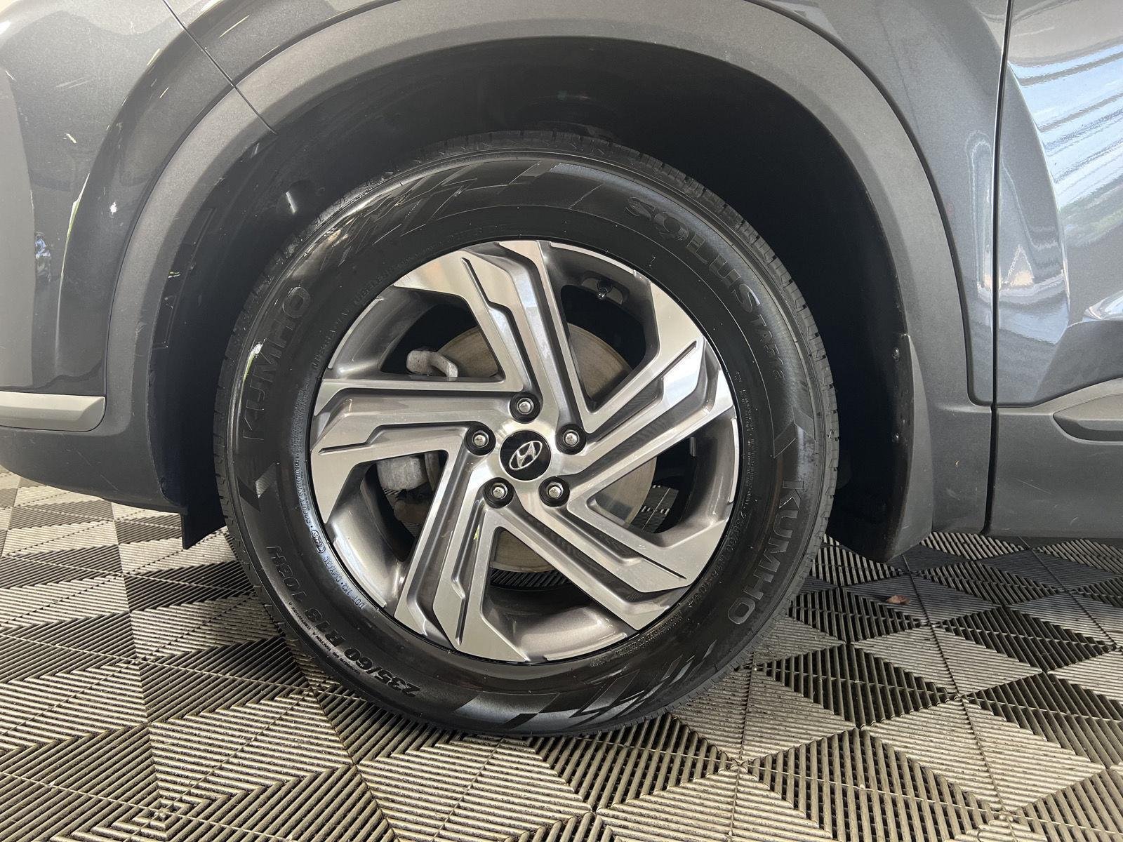 Used 2023 Portofino Gray Hyundai SEL image 9