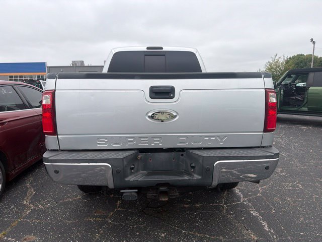 Used 2013 Silver Ford Lariat image 3