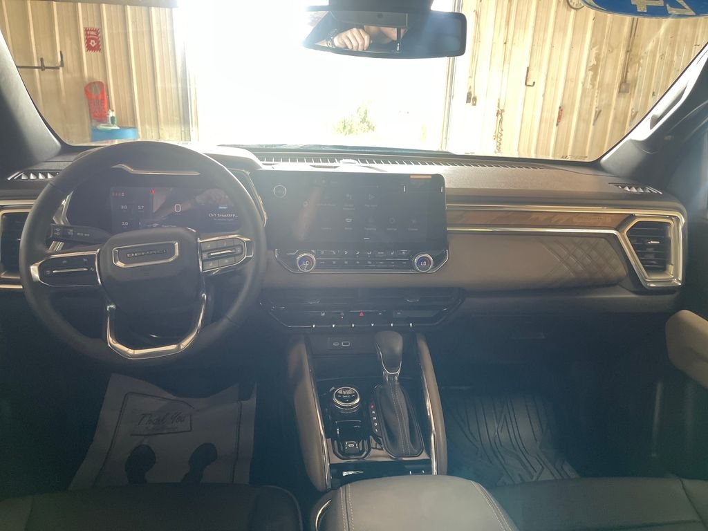 Used 2024 Silver GMC Denali image 25