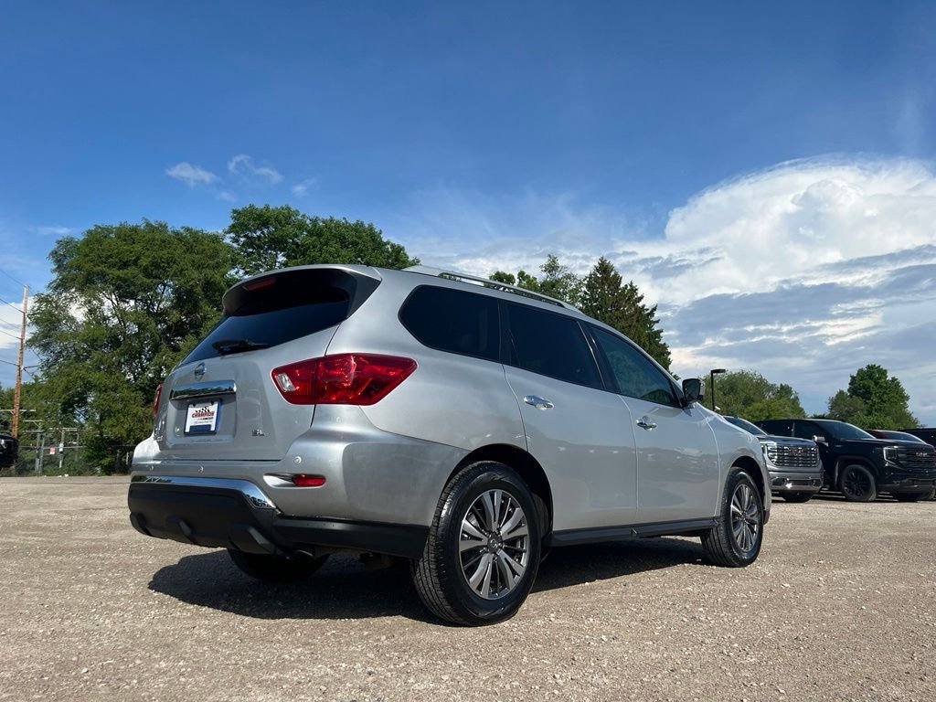 Used 2020 Brilliant Silver Metallic Nissan SL image 5