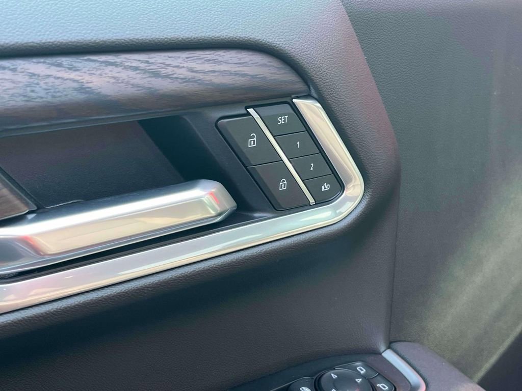 2026 GMC Sierra 1500 SLT - Photo 20