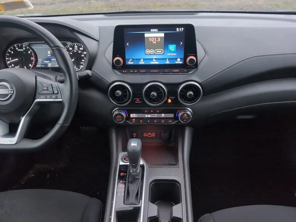 Used 2024 Gray Nissan SV image 10