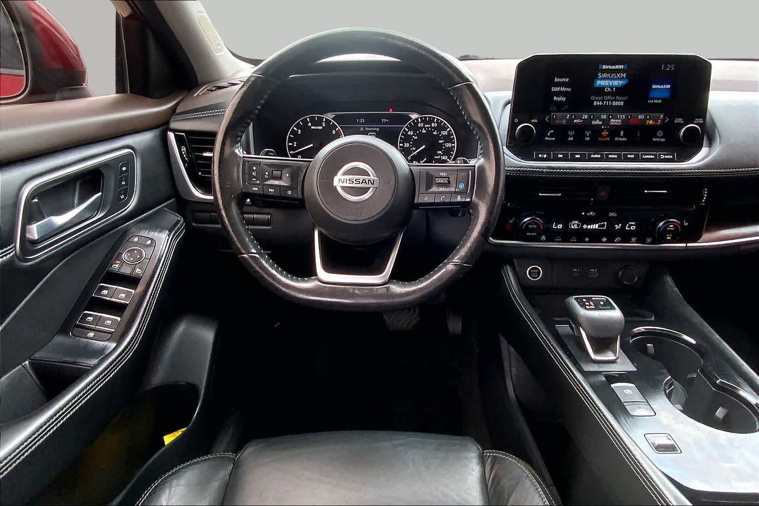 Used 2021 Scarlet Ember Tintcoat Nissan SL image 6