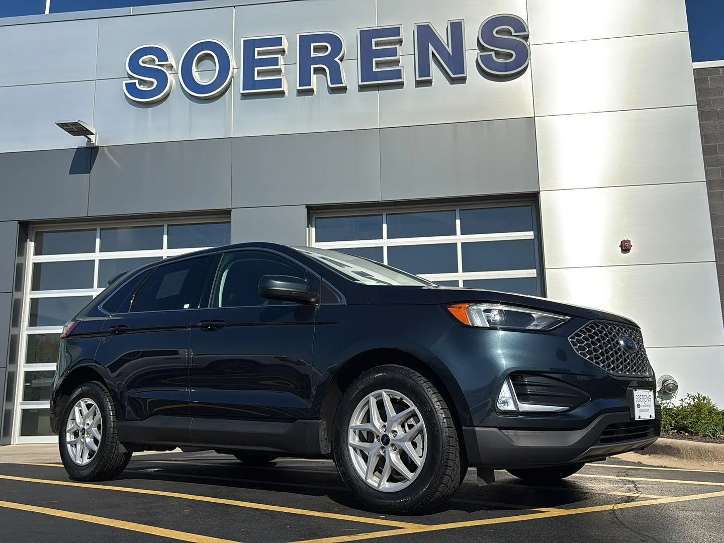 2024 Ford Edge