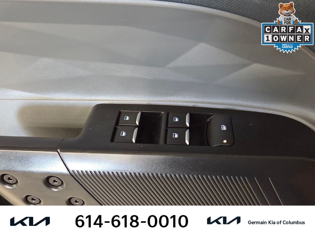 Used 2022 White Ford XL image 26