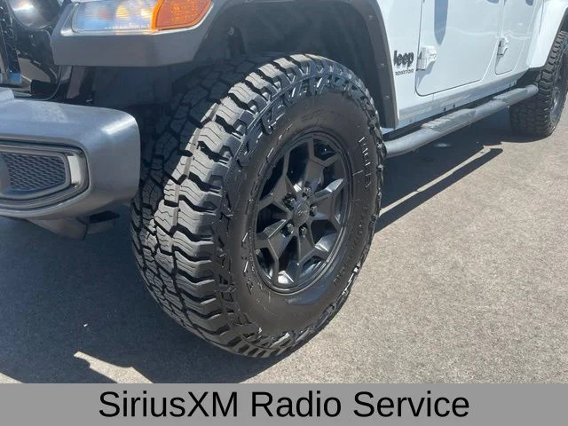 Used 2021 White Jeep Willys image 13