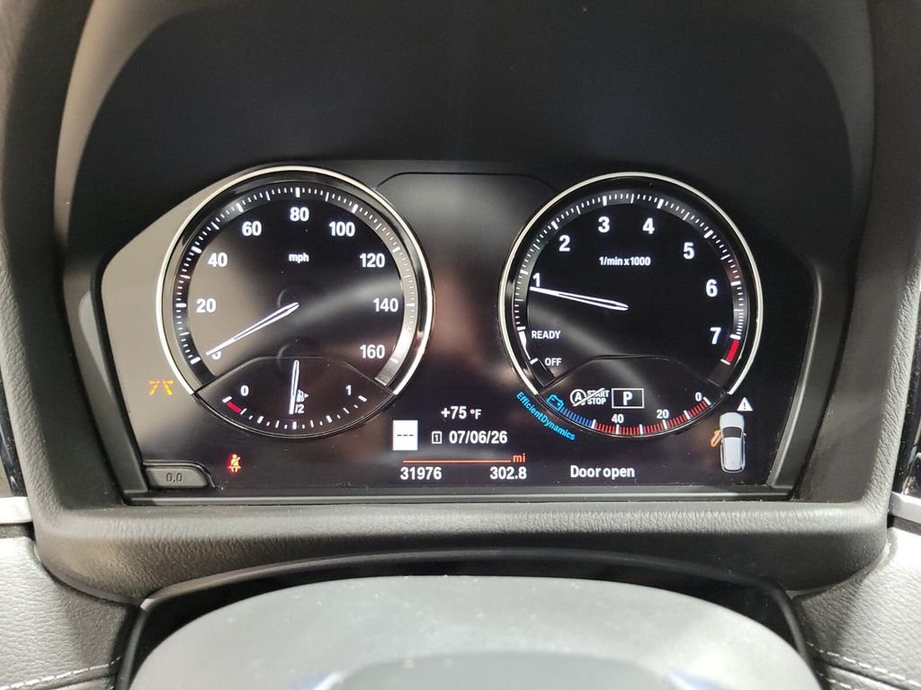Used 2022 White BMW xDrive28i image 31