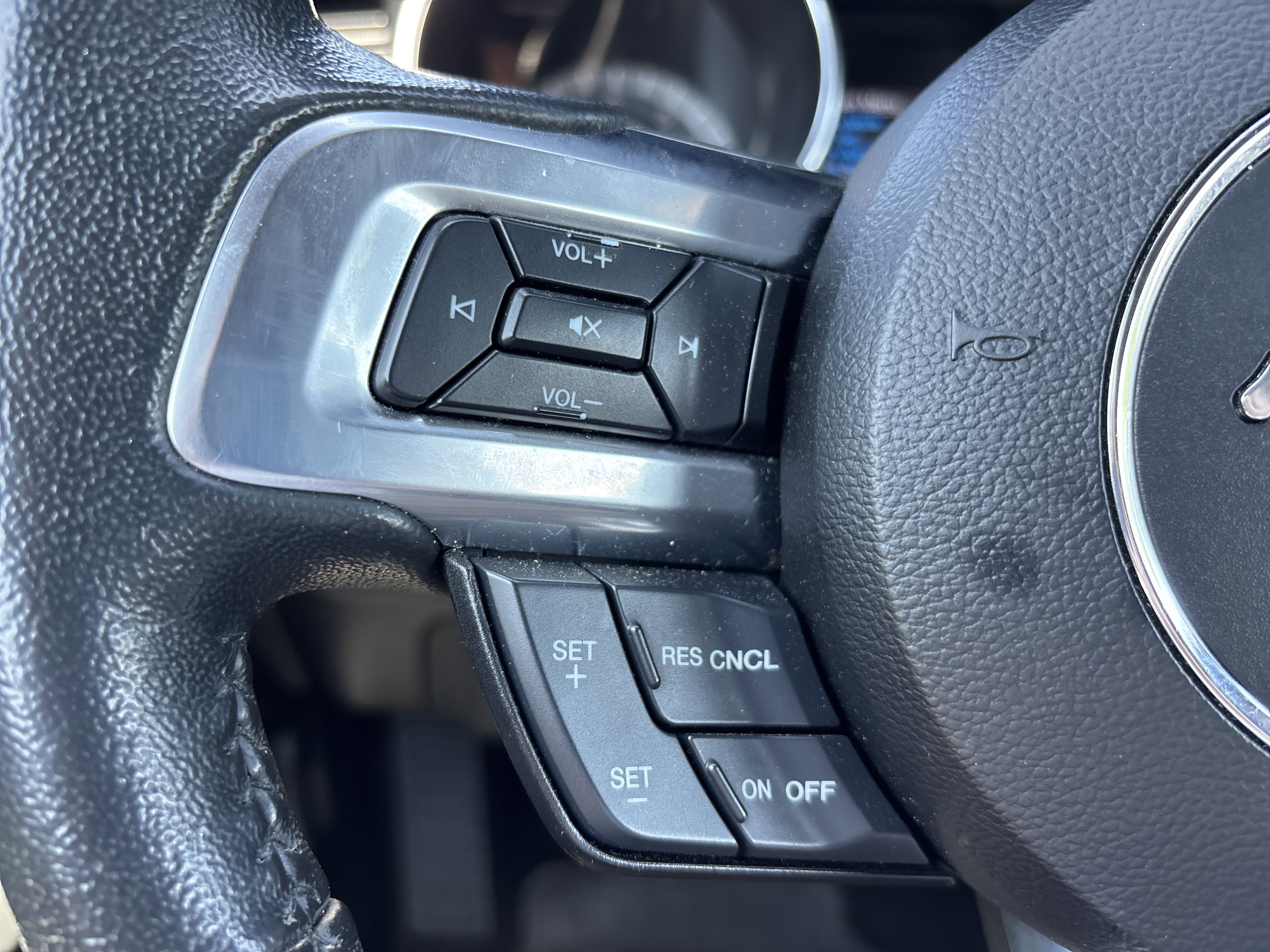 Used 2021 Oxford White Ford EcoBoost image 23