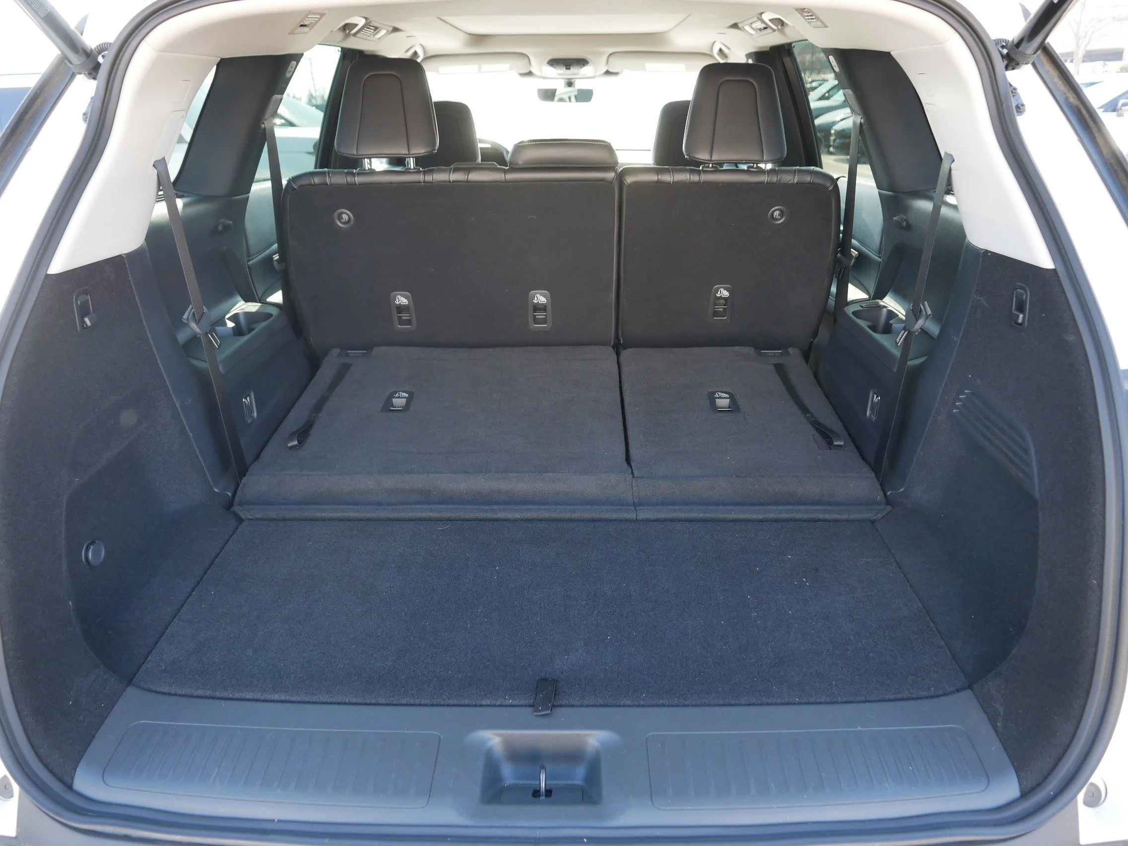 2025 INFINITI QX60 LUXE - Photo 18