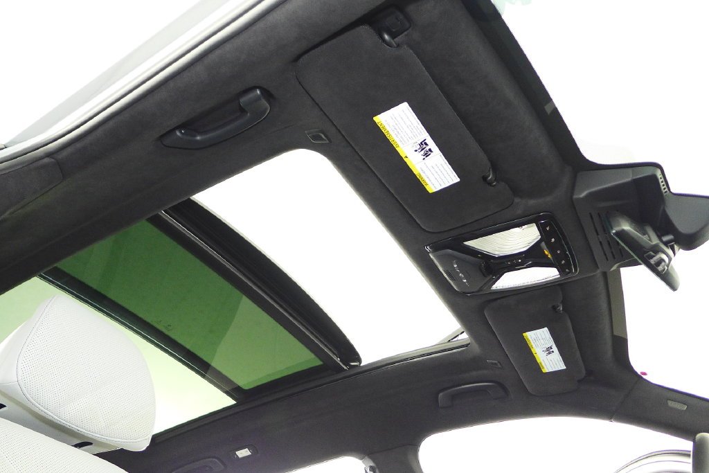 Used 2023 Skyscraper Gray Metallic BMW xDrive40i image 18