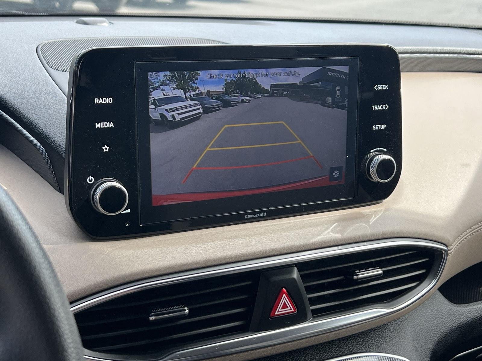 2022 Hyundai Santa Fe SEL - Photo 10
