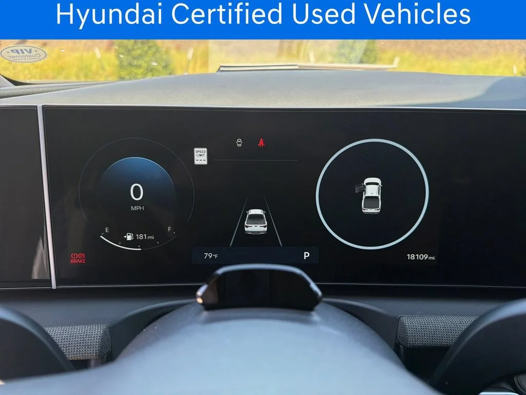 Certified Pre-Owned 2025 Hyundai Santa Cruz Limited
