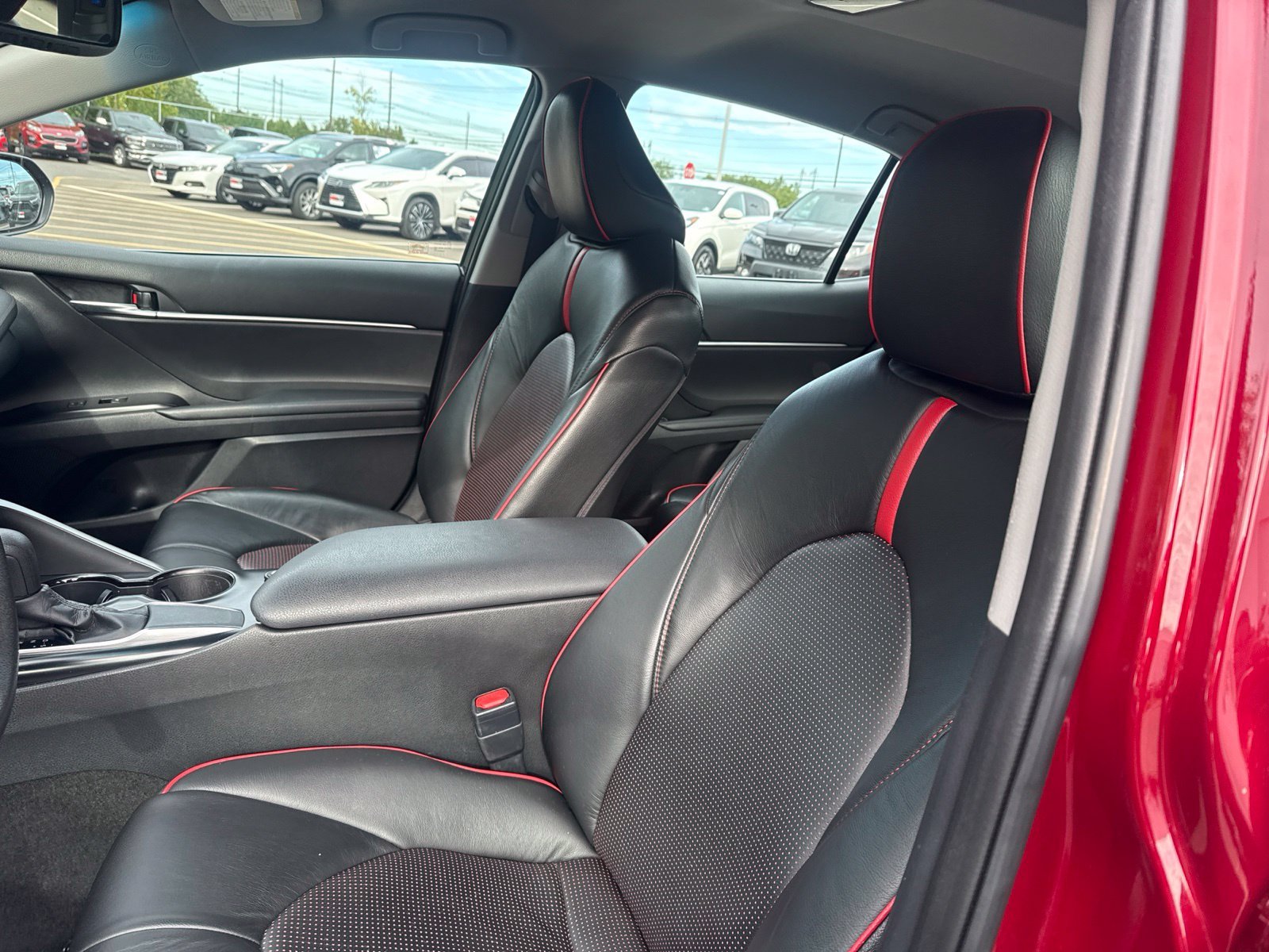 Used 2018 Red Toyota LE image 13