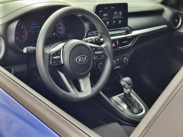 Certified Used 2021 Deep Sea Blue Kia LXS image 5