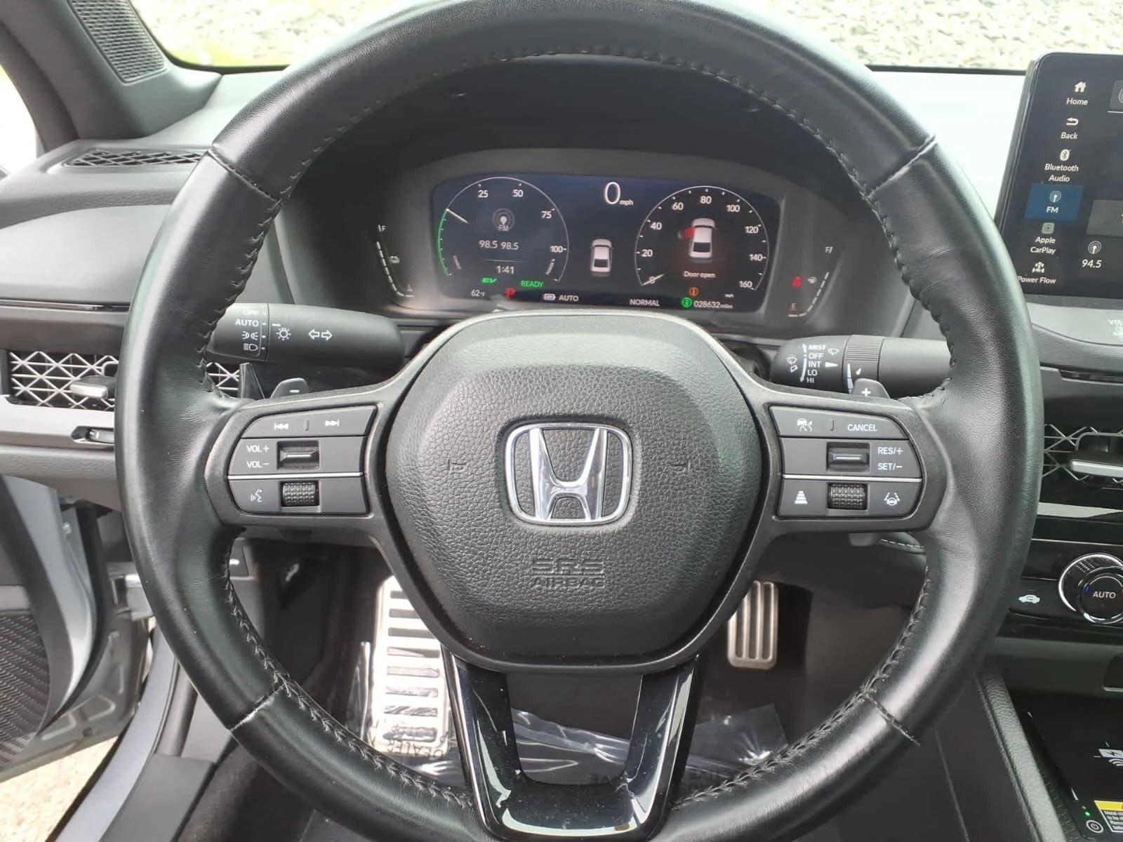 Certified Used 2025 Solar Silver Metallic Honda Sport-L image 24