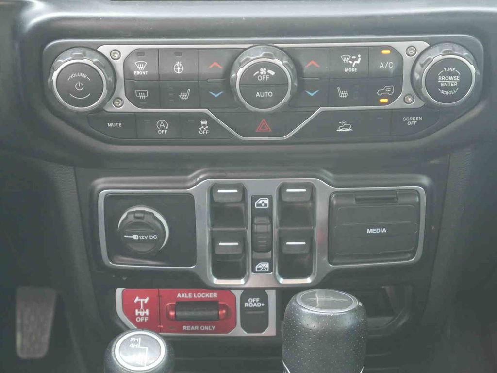 Used 2022 Blue Jeep Mojave image 8