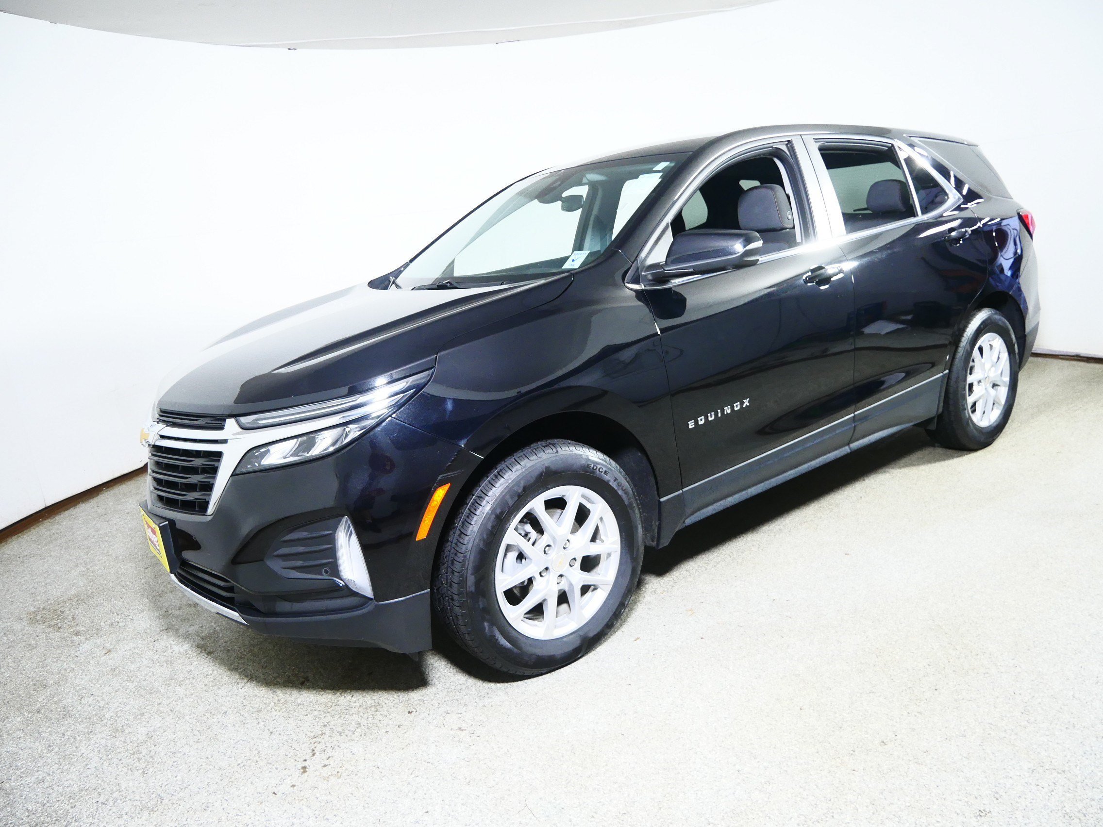 Used 2023 Mosaic Black Metallic Chevrolet LT image 3