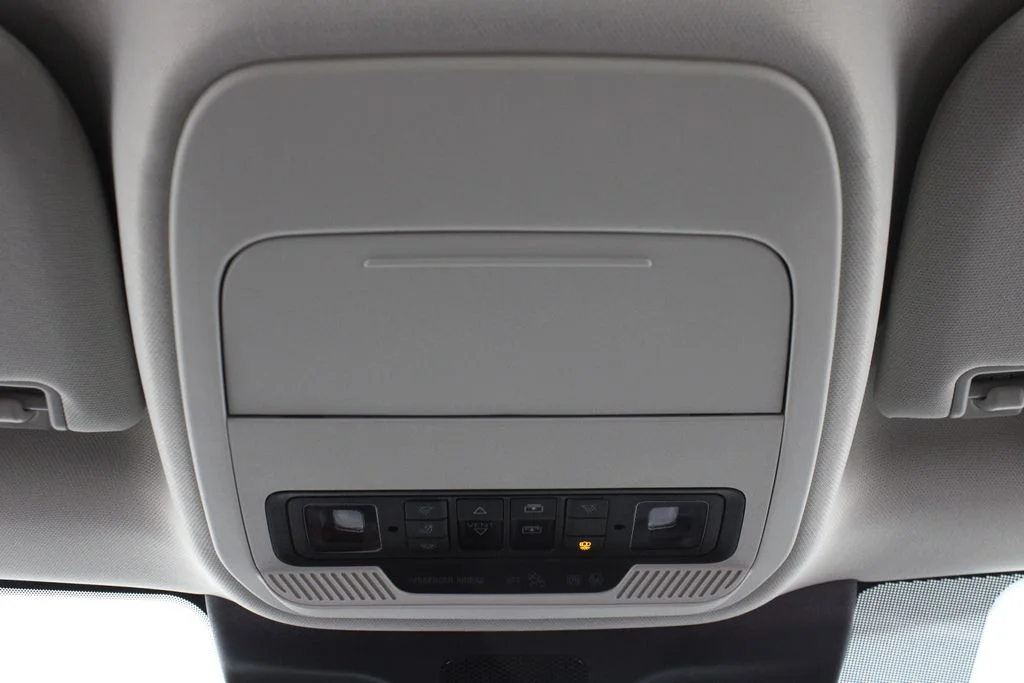 New 2026 Star White Metallic Tri-Coat Ford Active image 24
