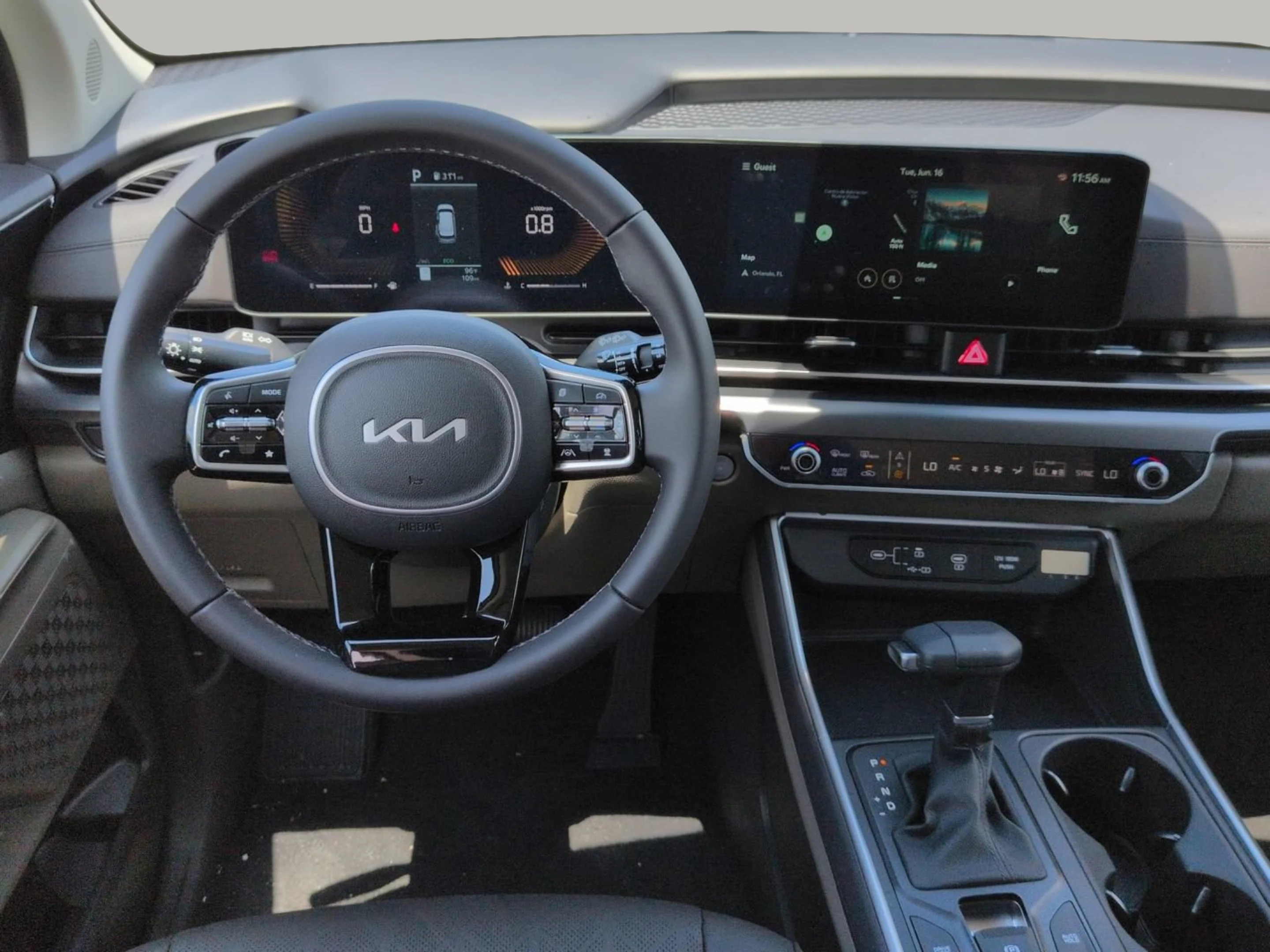 2026 Kia Carnival LXS - Photo 19