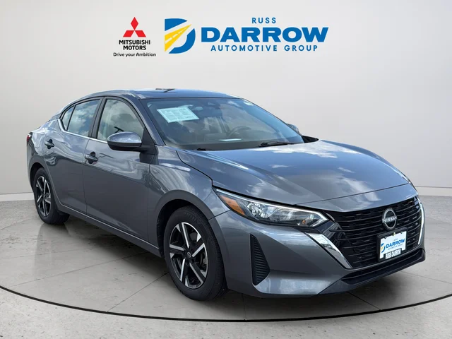 Used 2024 Gray Nissan SV image 7