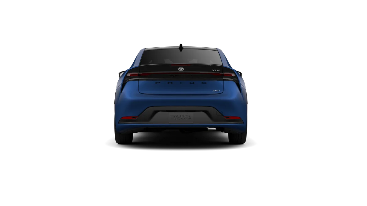 New 2026 Reservoir Blue Toyota XLE image 30