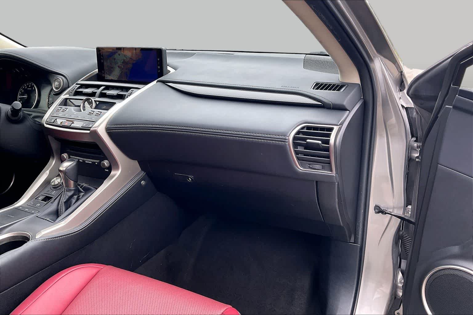 Used 2021 Atomic Silver Lexus  image 18