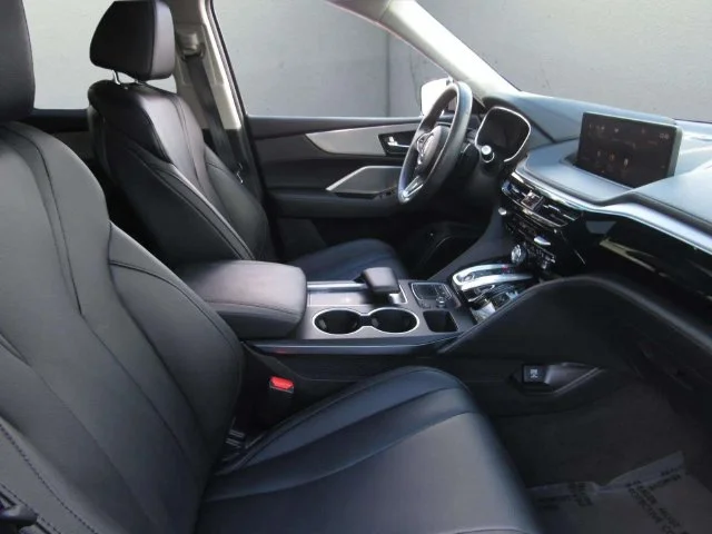 Used 2024 Liquid Carbon Metallic Acura 3.5L image 9