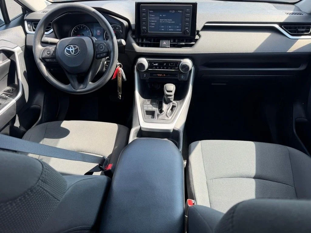 Used 2019 Gray Toyota LE image 12
