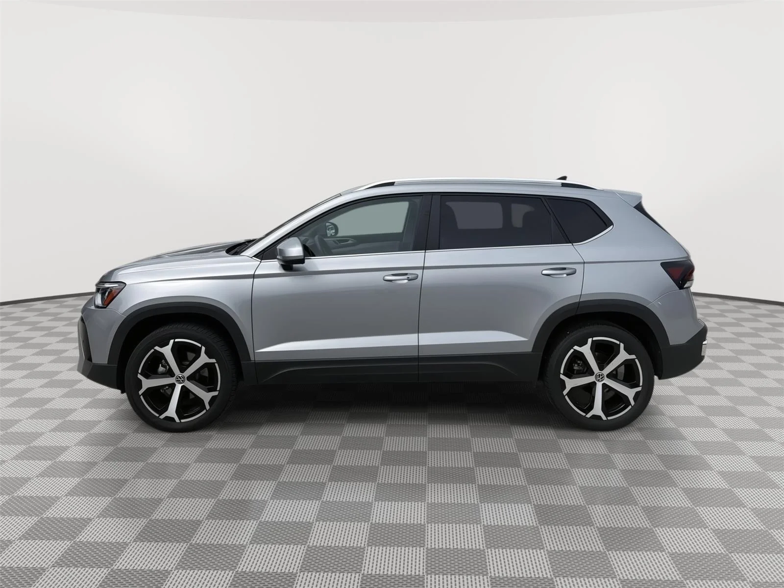 Certified Used 2025 SILVER Volkswagen SEL image 6