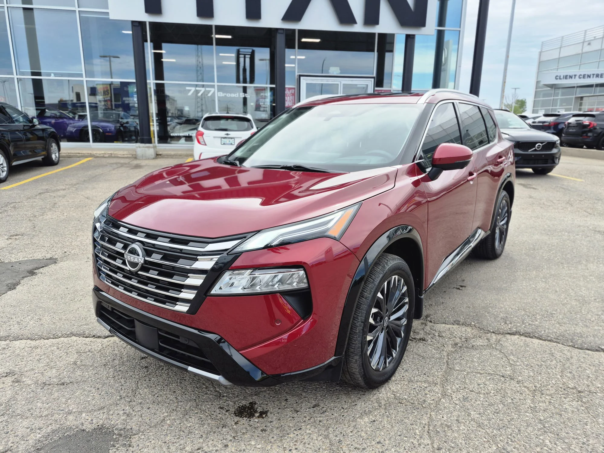 Certified Used 2024 Scarlet Ember Tintcoat Nissan Platinum AWD*Adaptive Cruise | Remote Start | Nav | 360 Cam | Htd Leather | Pano Roof | Htd Wheel image 3