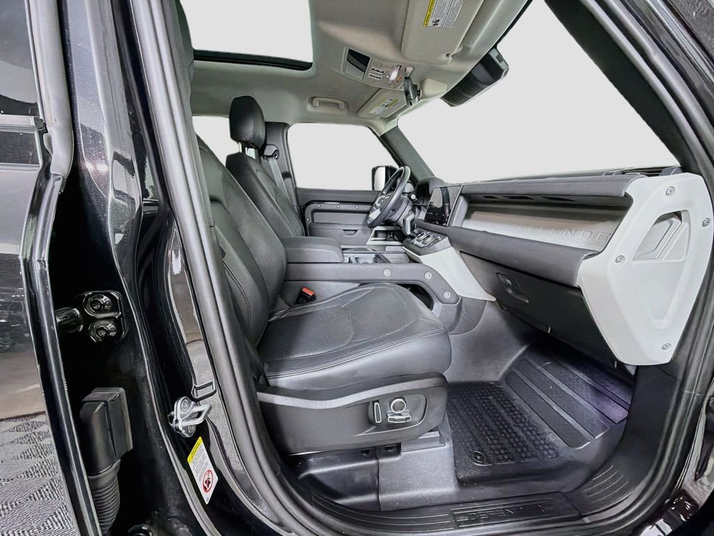 Certified Used 2023 Black Land Rover S image 31