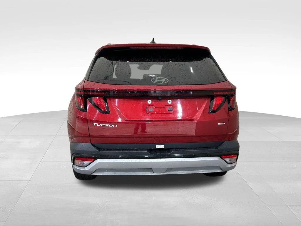 Used 2025 Red Hyundai SEL image 4