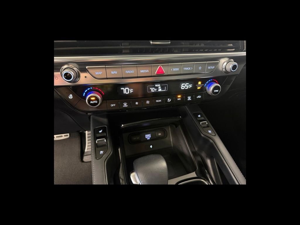 Used 2022 Gray Kia SX image 22