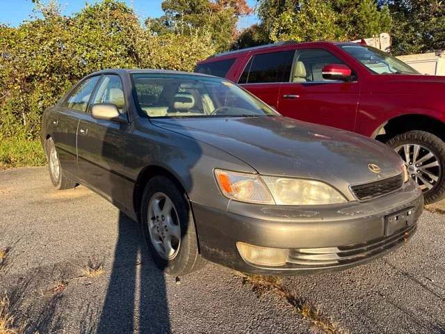 Used 1999 Lexus ES 300 with VIN JT8BF28G1X0232409 for sale in Hendersonville, NC