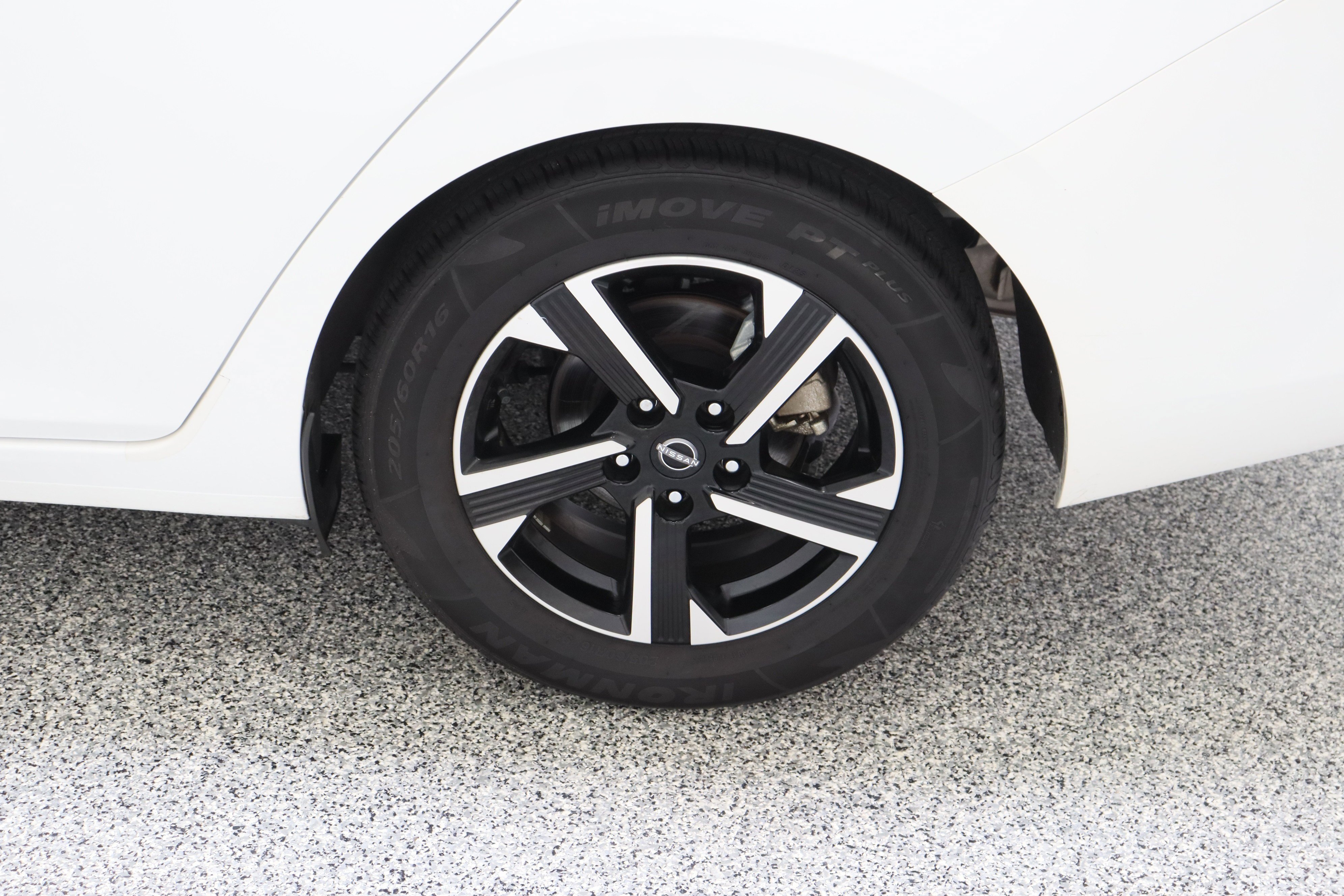 Used 2024 Aspen White Tricoat Nissan SV 2.0L image 10