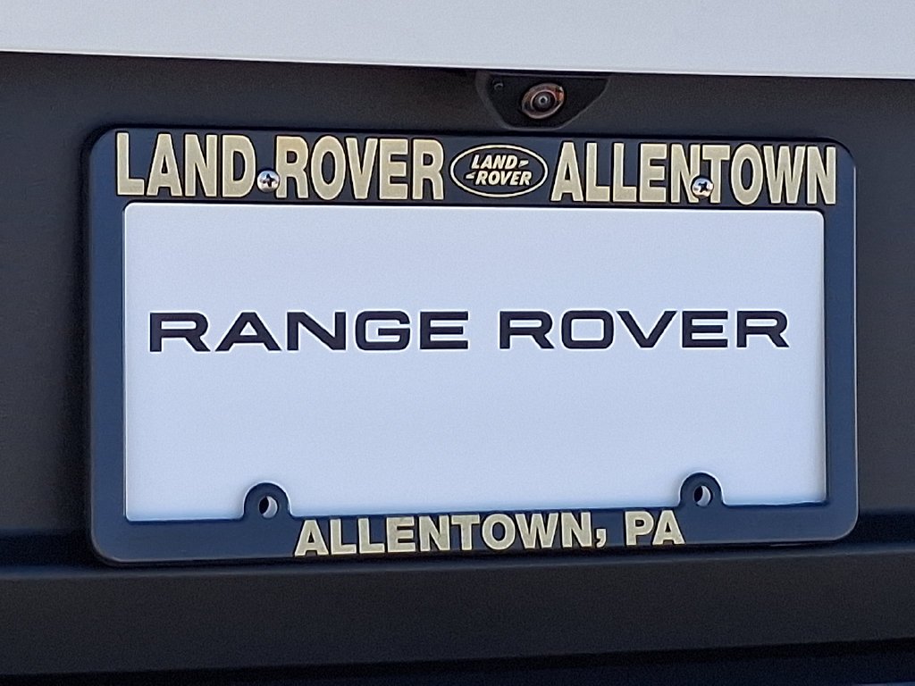 New 2027 Fuji White Land Rover SE image 20