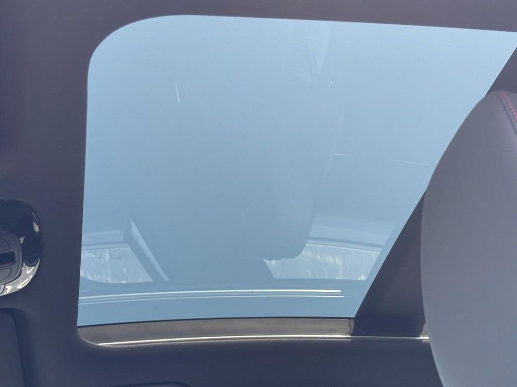 2025 Hyundai Sonata N Line - Photo 43