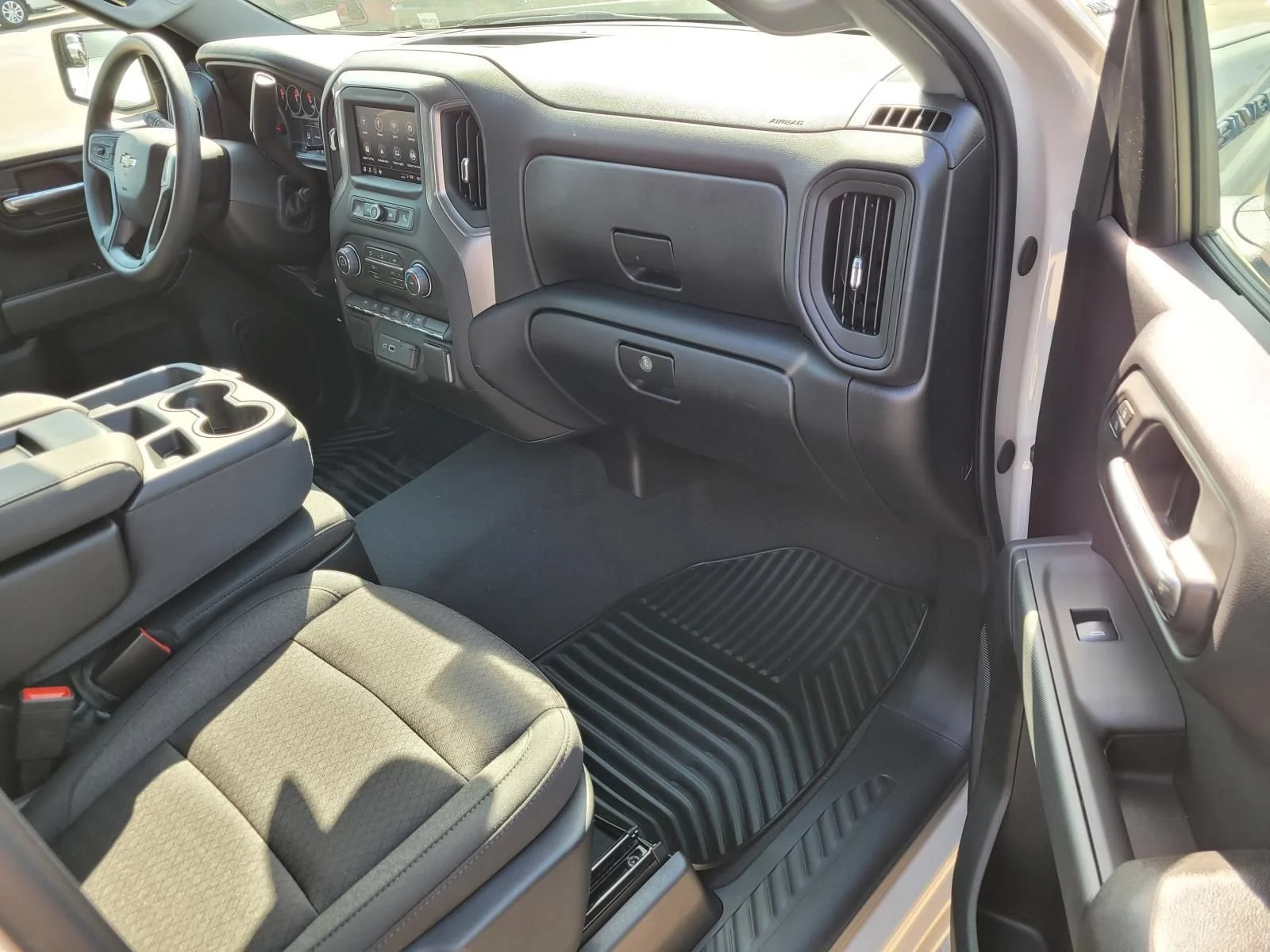 2026 Chevrolet Silverado 1500 Custom - Photo 6