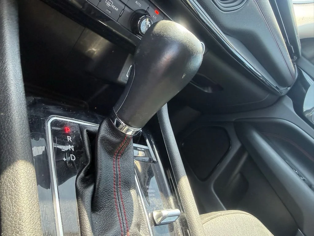 Used 2022 Black Jeep Trailhawk image 22