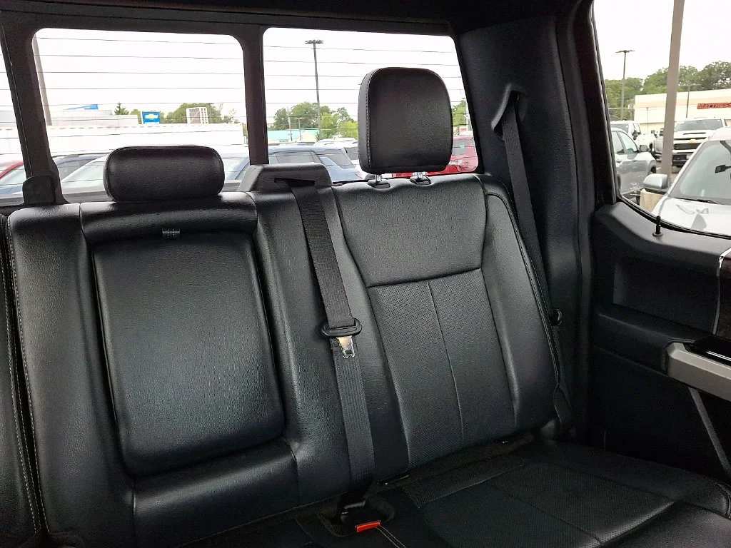 Used 2022 Black Ford LARIAT image 21