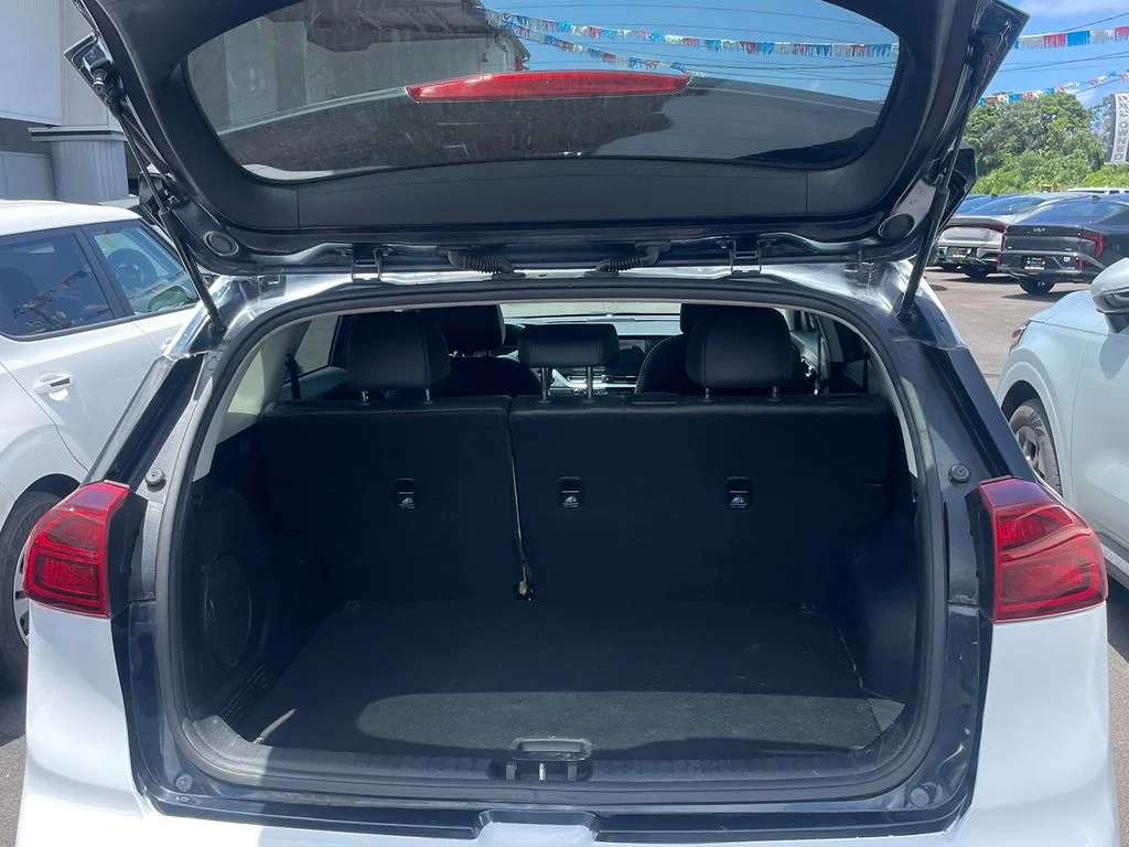 Used 2022 Blue Kia EX Premium image 8