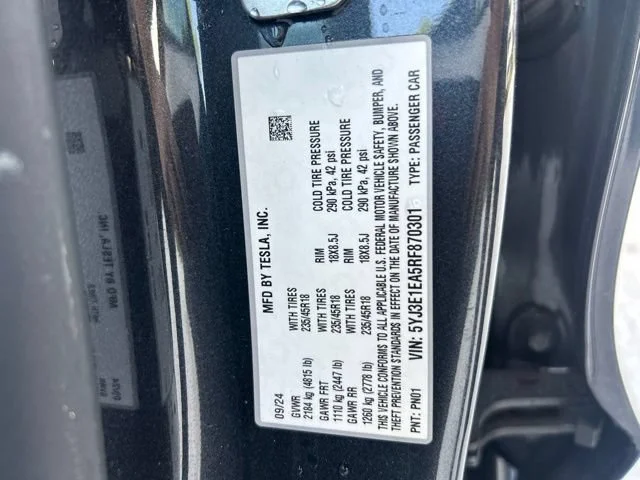 Used 2024 Stealth Gray Tesla Base image 21