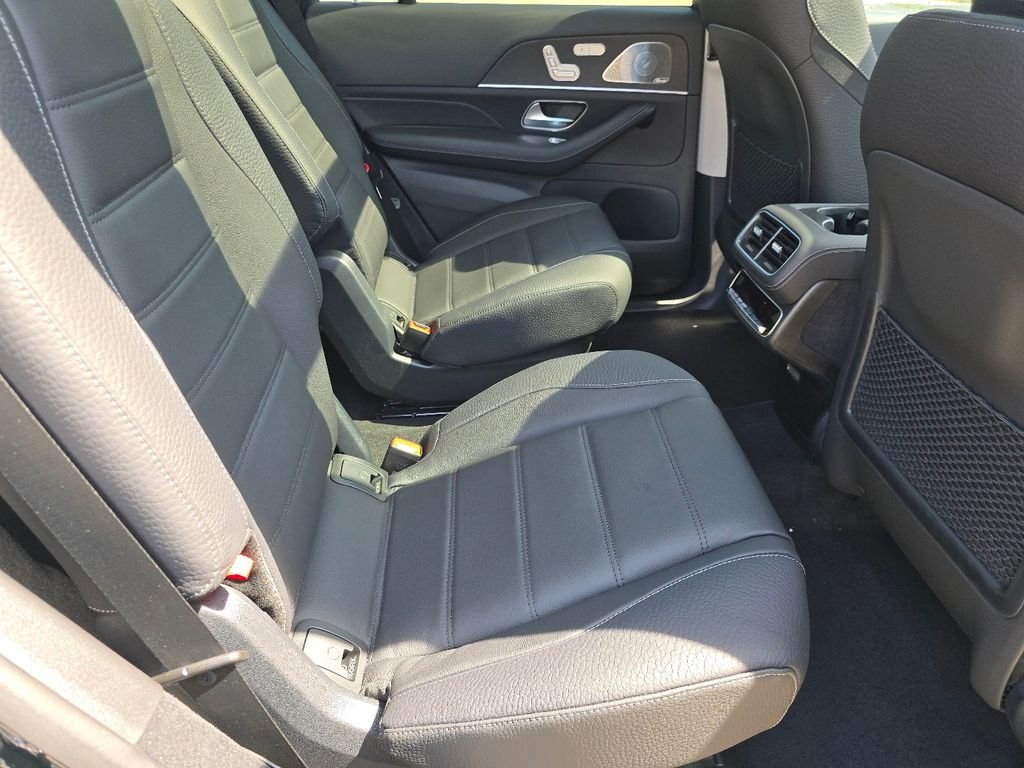 New 2026 Black Mercedes-Benz GLS 450 image 20