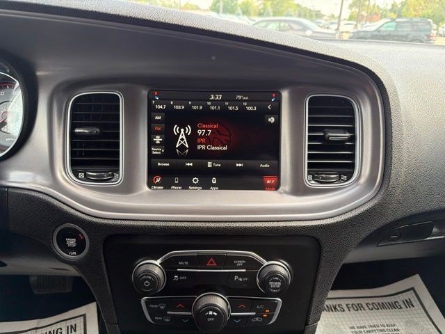 Used 2023 Granite Pearlcoat Dodge SXT image 22