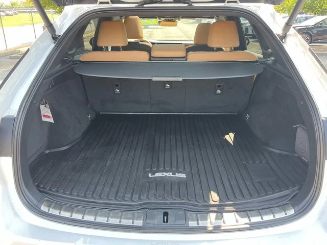 Used 2023 White Lexus 350 Premium Plus image 22