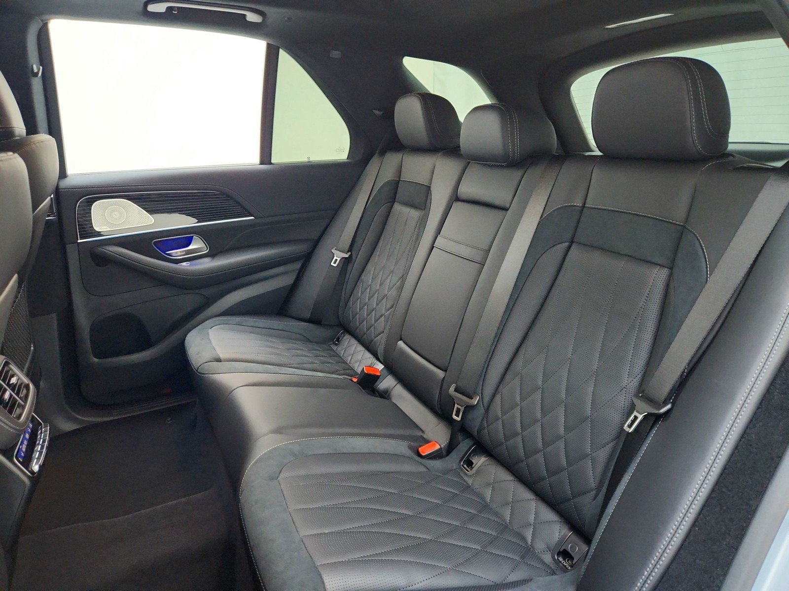 New 2026 Cirrus Silver Metallic Mercedes-Benz AMG® GLE 63 S 4MATIC+ SUV image 18
