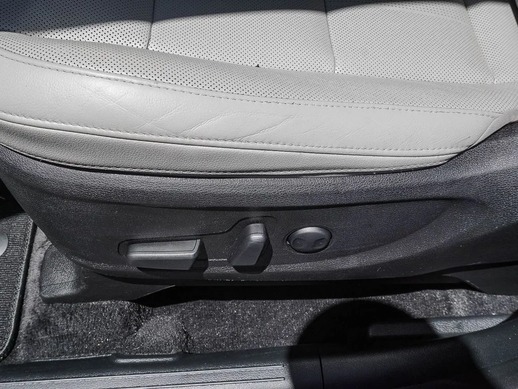 Certified Used 2020 Black Kia EX image 20