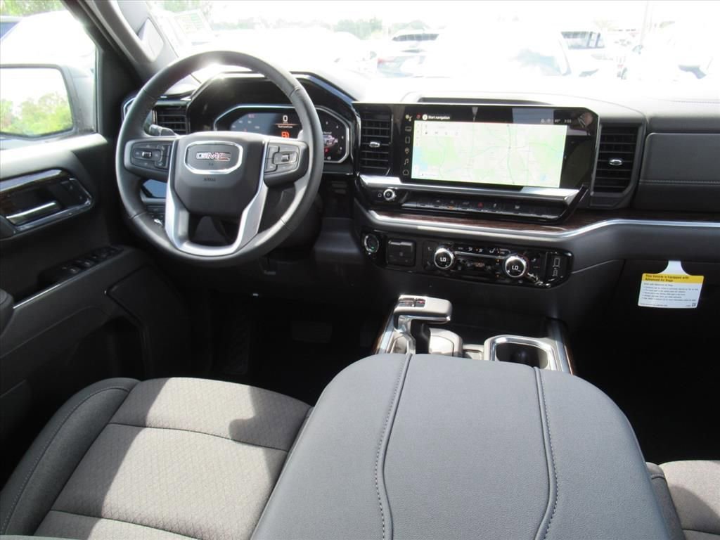 New 2026 Sterling Metallic GMC Elevation image 16