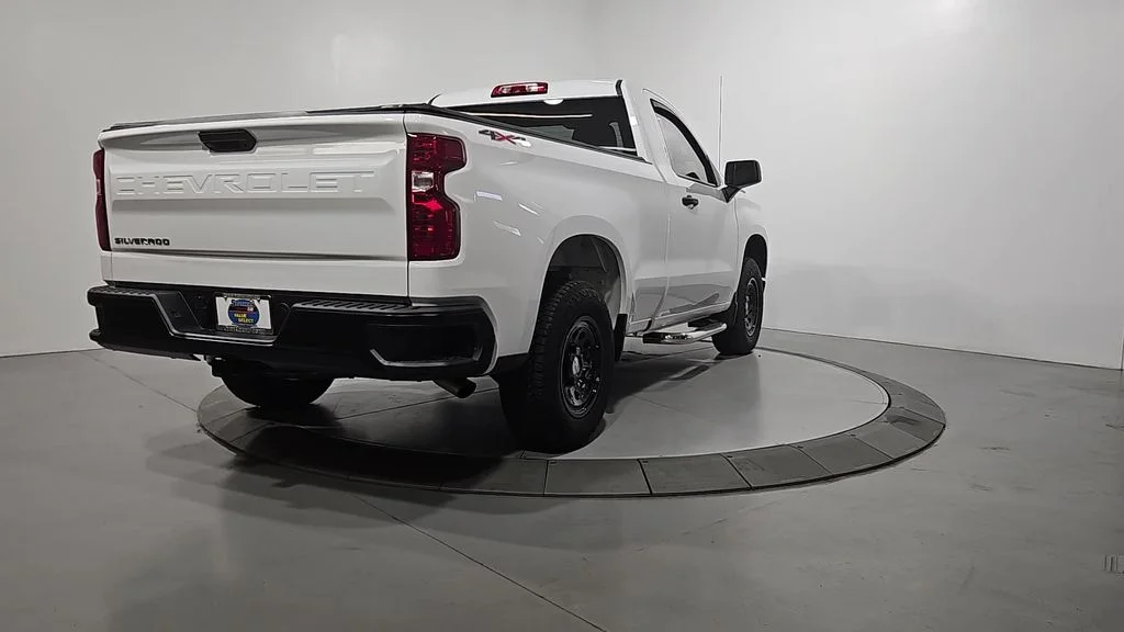 Used 2025 White Chevrolet WT image 5